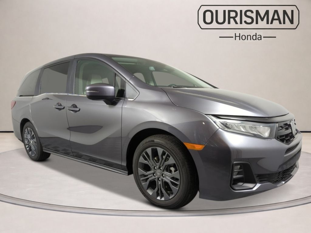 2026 Honda Odyssey Touring's photo