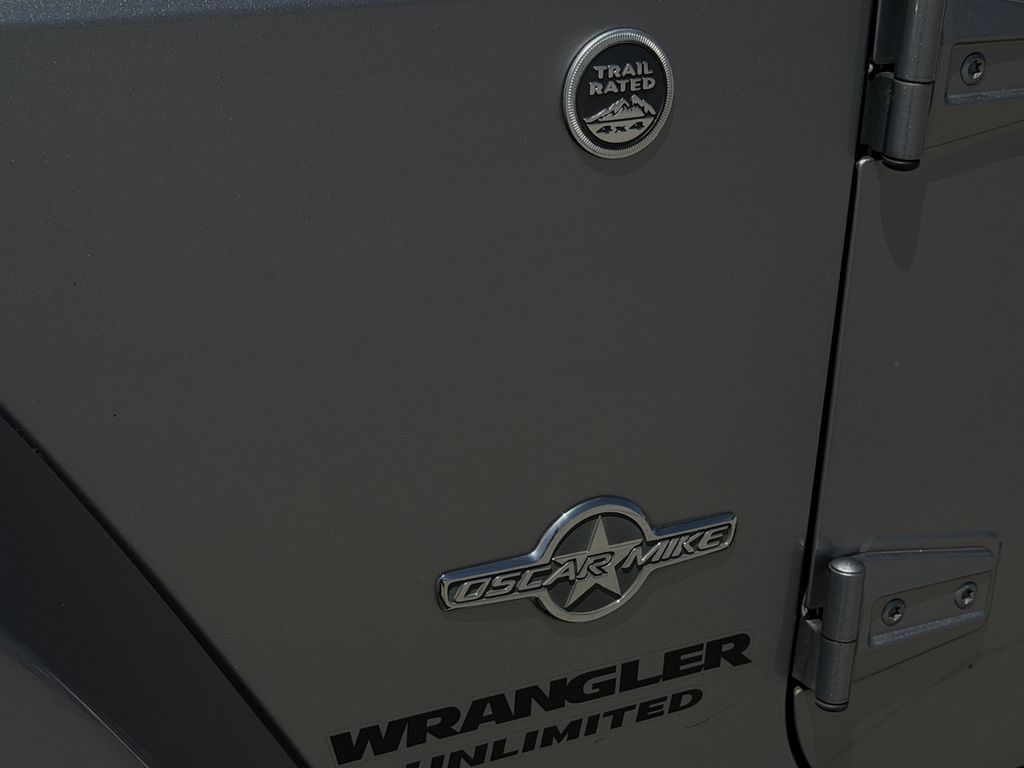 Used 2013 Jeep Wrangler SUV
