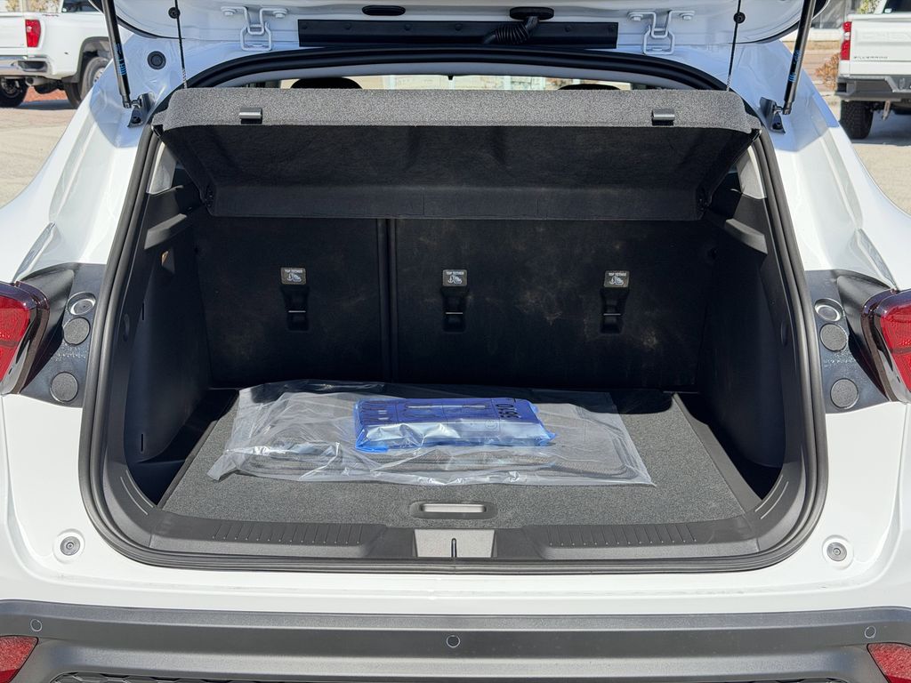 new 2026 Chevrolet Trax car, priced at $23,925