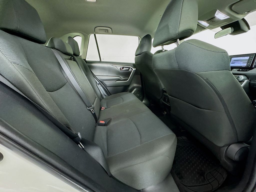Used Car 2022 Toyota Rav4  Le For Sale Under $25,000 In Austin, Texas