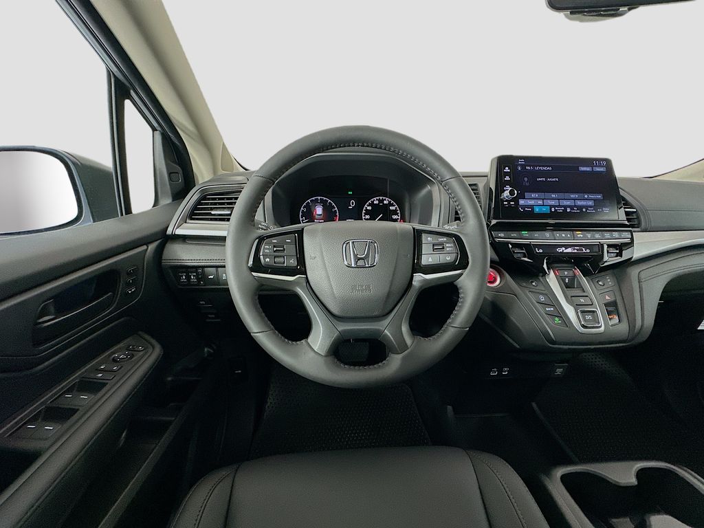 Thumbnail: 2026 Honda Odyssey - 18