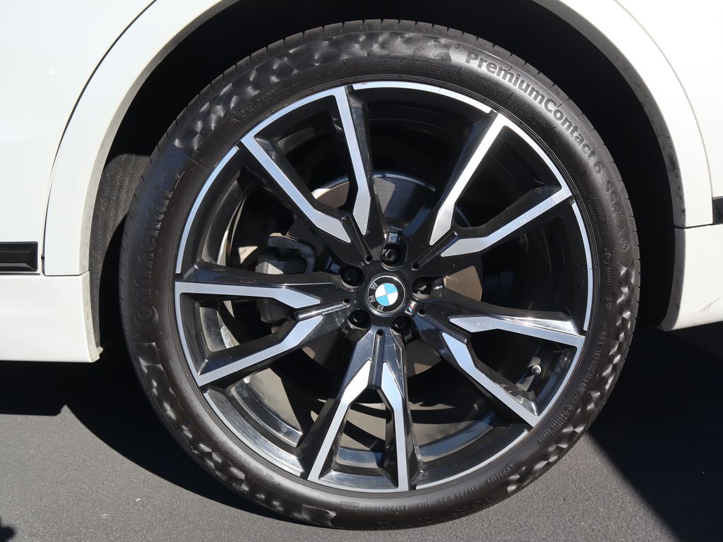 Thumbnail: 2020 BMW X7 - 17