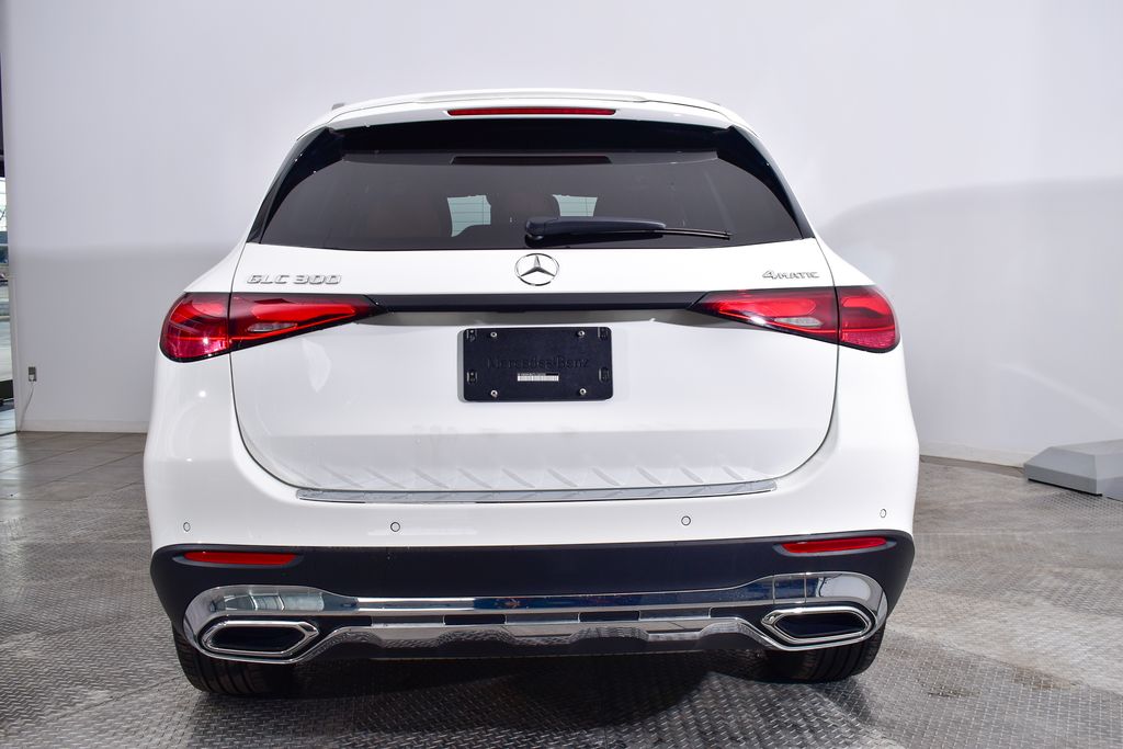 Thumbnail: 2026 Mercedes-Benz GLC - 4