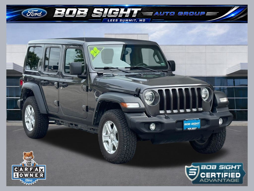 Gray (Granite Crystal Metallic Clearcoat) 2022 Jeep Wrangler SUV / Crossover Four-Wheel Drive 8-Speed Automatic