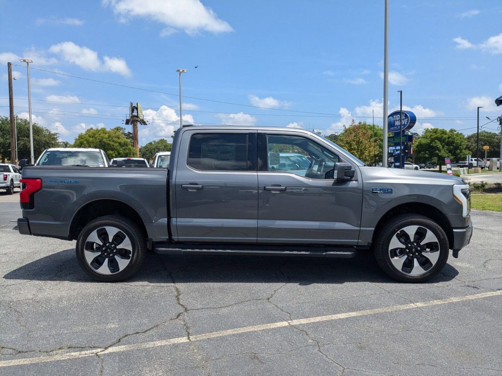 2025 Ford F-150 Lightning Platinum