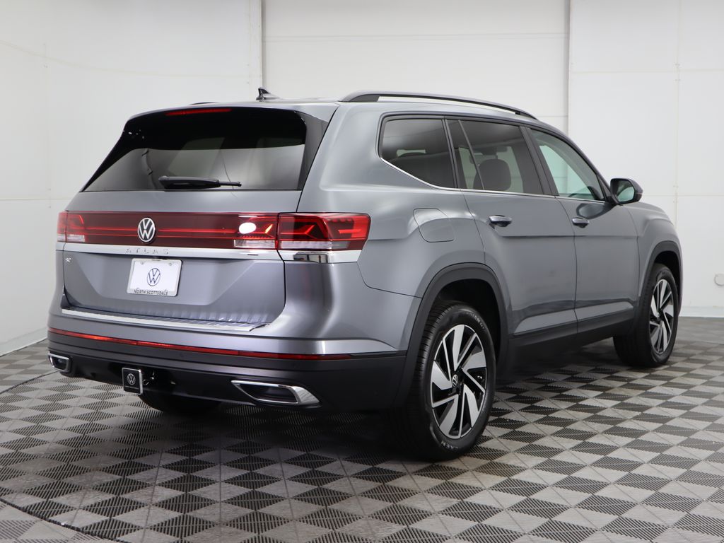 2024 Volkswagen Atlas SE 6