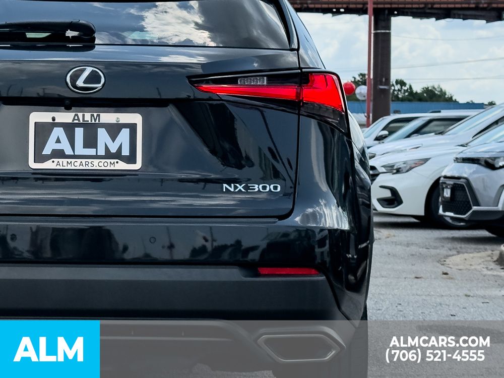 Used 2018 Caviar Lexus 300 Base image 6