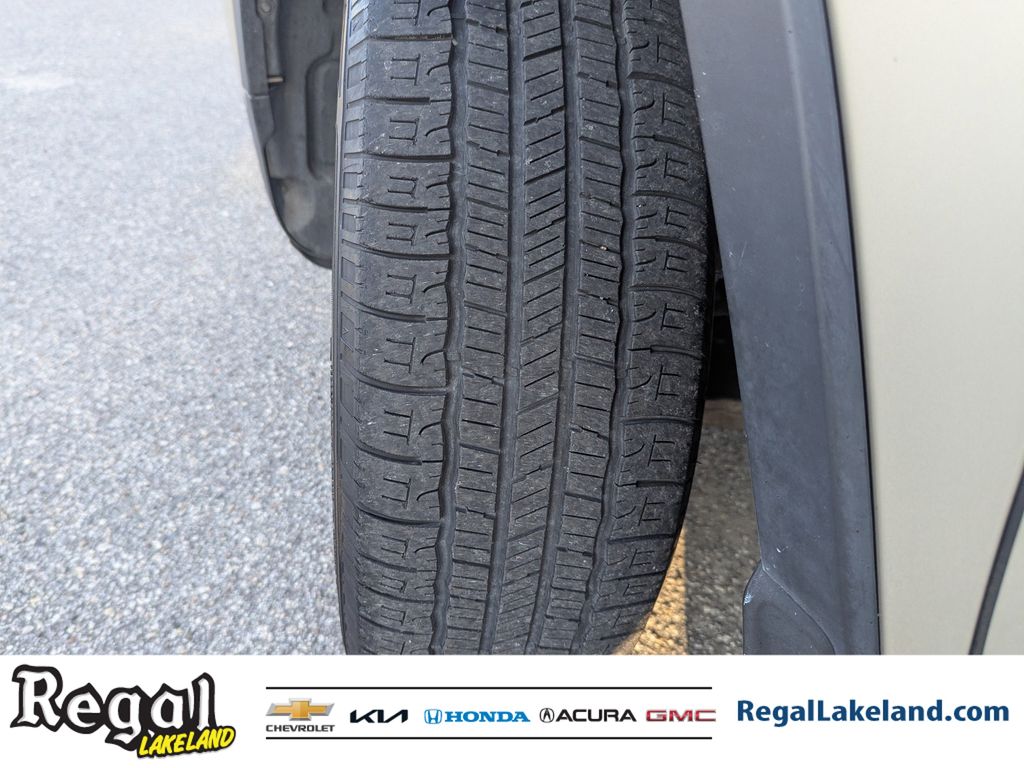 used 2015 Jeep Cherokee car, priced at $8,595