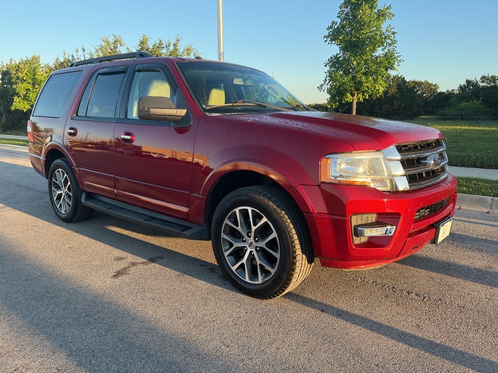 2015 Ford Expedition XLT 2