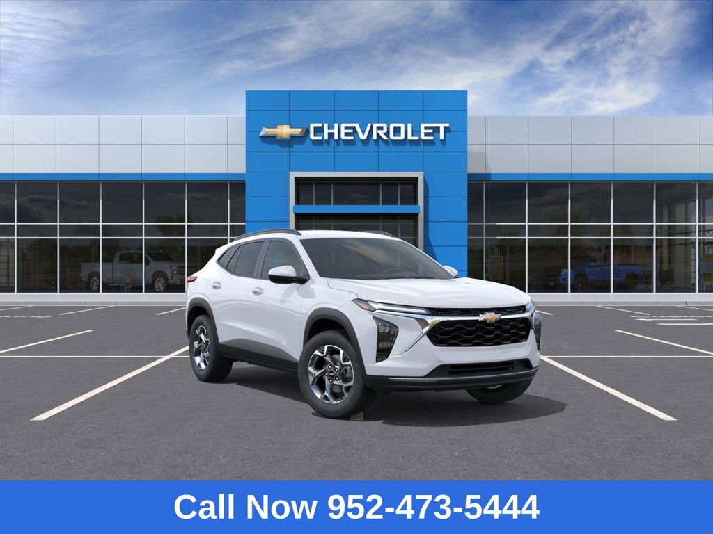 Summit White 2026 Chevrolet Trax LT FWD SUV / Crossover Front-Wheel Drive 6-Speed Automatic
