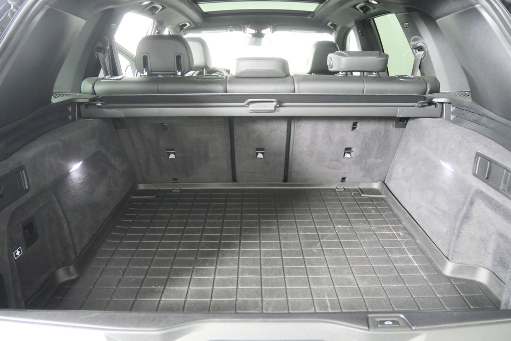 Thumbnail: 2023 BMW X5 - 17