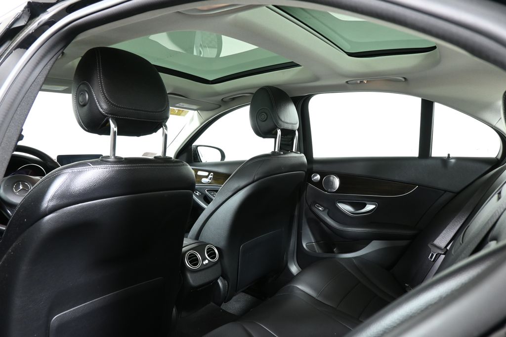 2018 Mercedes-Benz C-Class C 300 32