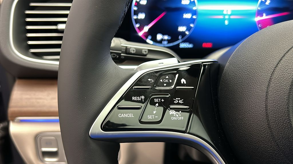 2025 Mercedes-Benz GLE 450 14