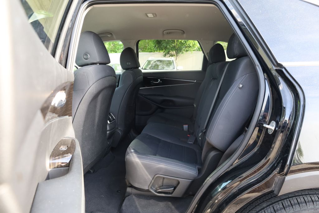 used 2019 Kia Sorento car, priced at $12,586