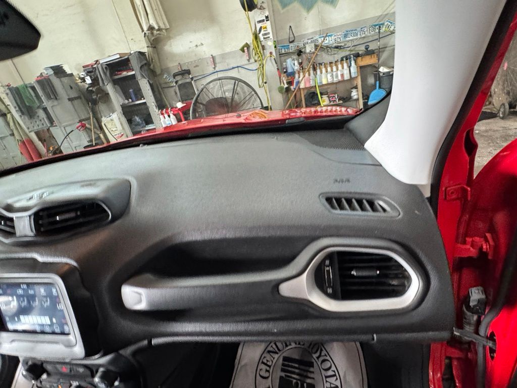 Used 2018 Jeep Renegade SUV