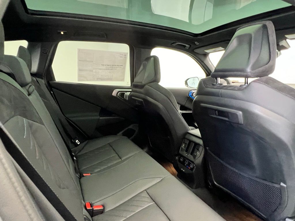 Thumbnail: 2026 BMW X3 - 9