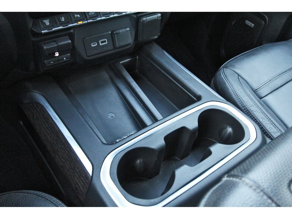 2022 GMC Sierra 2500HD Denali White at EAG Ford Navasota
