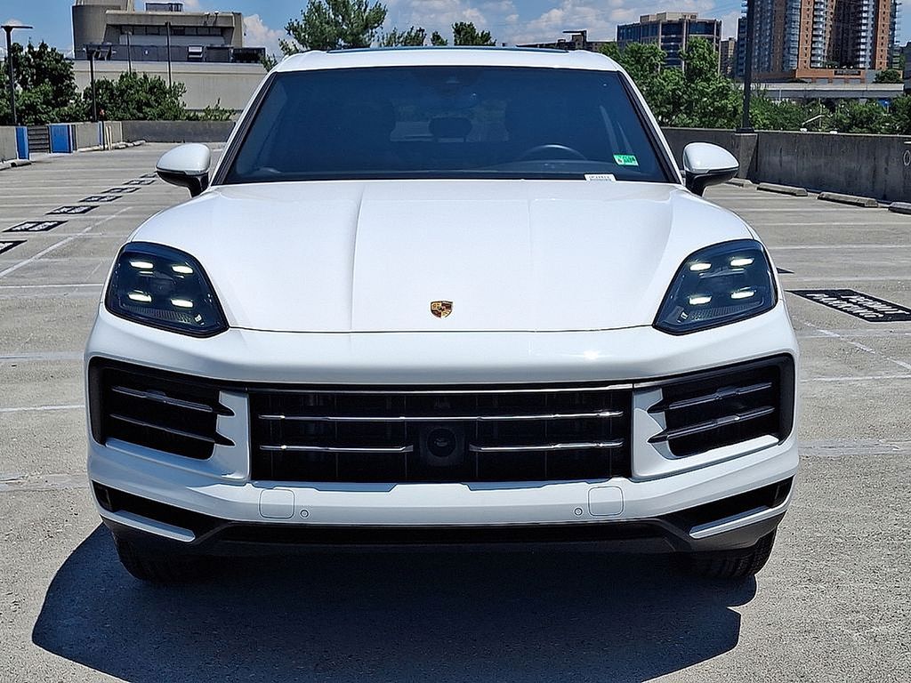 Thumbnail: 2024 Porsche Cayenne - 6
