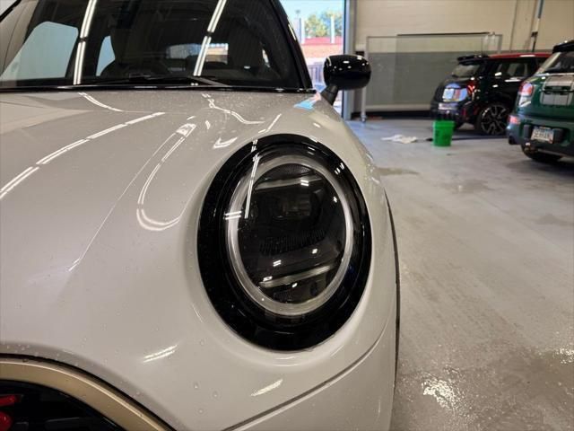 Thumbnail: 2025 MINI Cooper Hardtop - 9