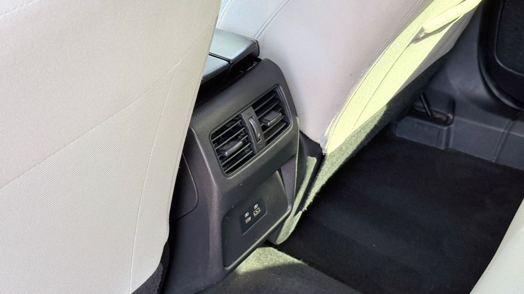 Used 2023 Nissan Rogue SV 4D Sport Utility