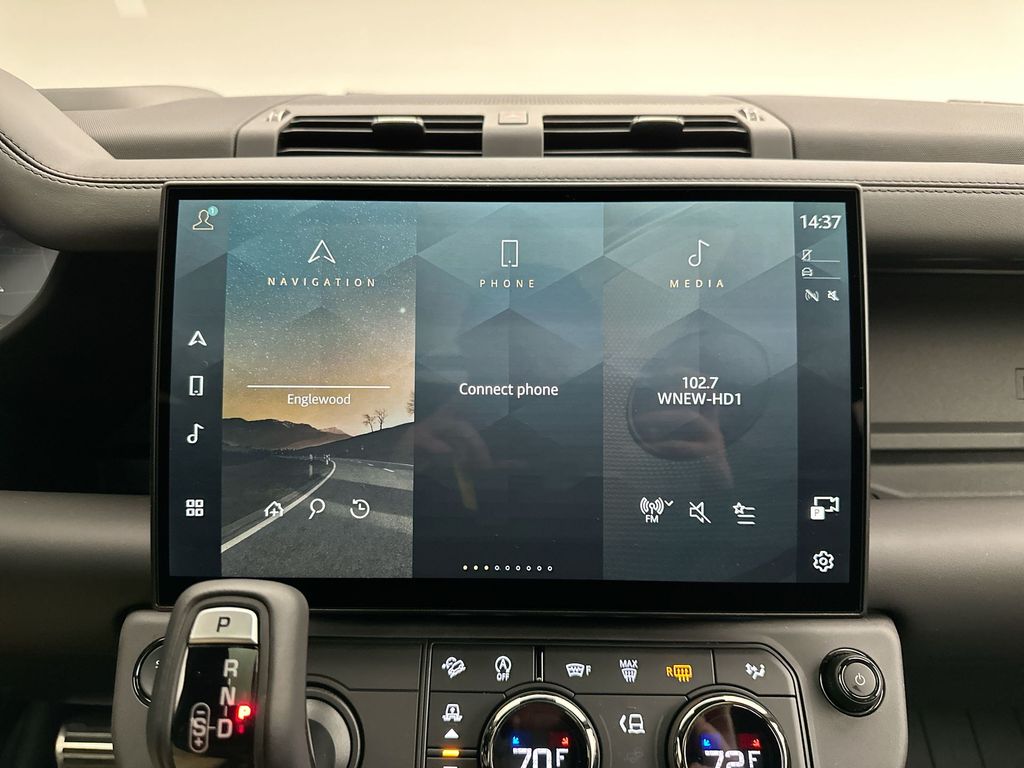 Thumbnail: 2026 Land Rover Defender - 22