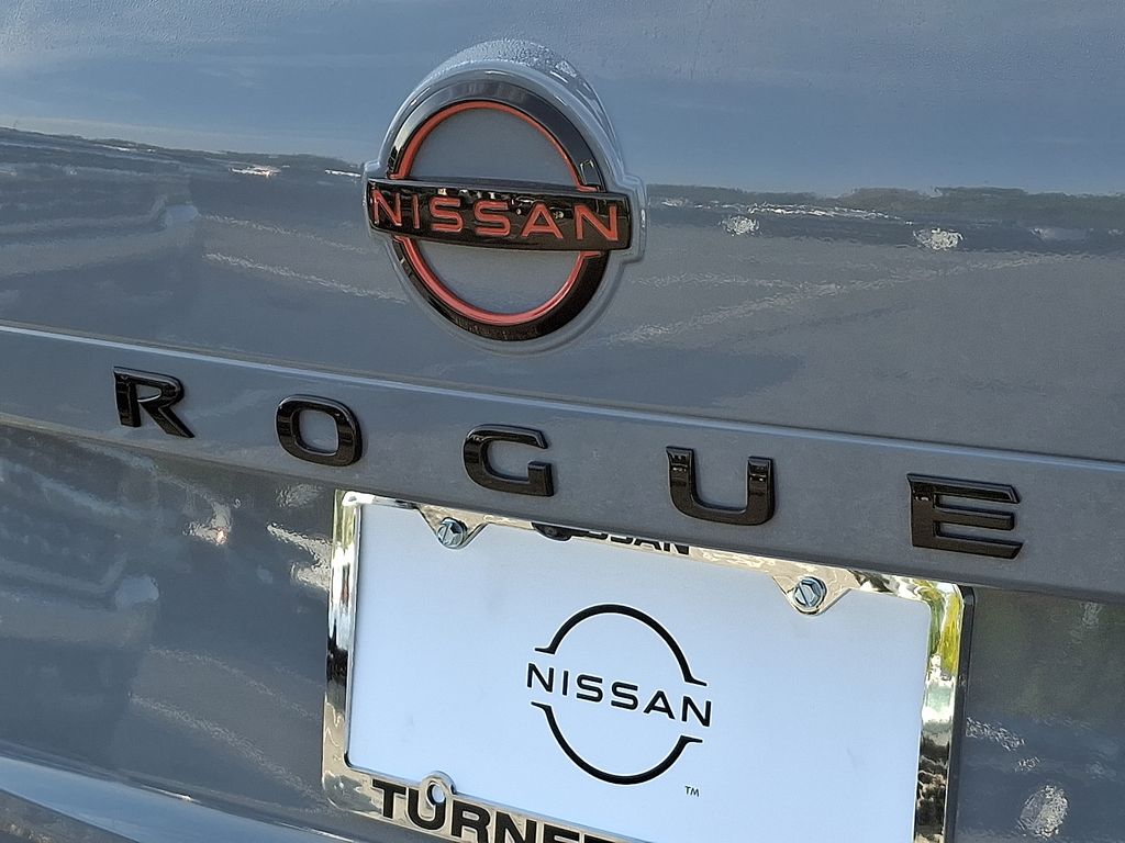 Thumbnail: 2026 Nissan Rogue - 10