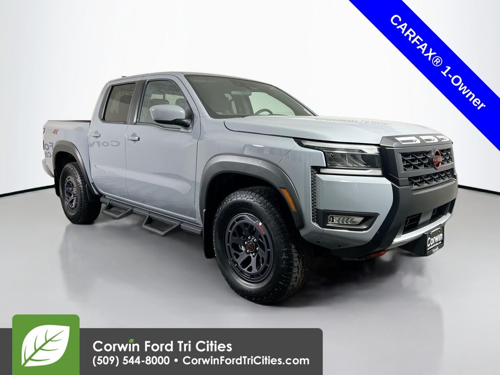 2025 Nissan Frontier PRO-4X Crew Cab 4WD