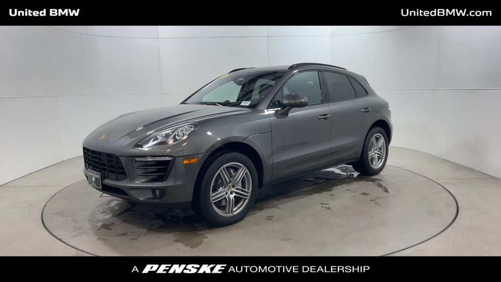 2016 Porsche Macan S 4