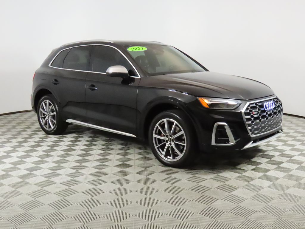 Thumbnail: 2023 Audi SQ5 - 7