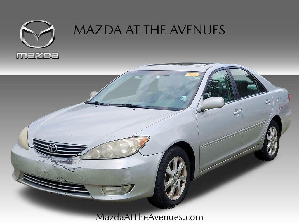 2005 Toyota Camry XLE