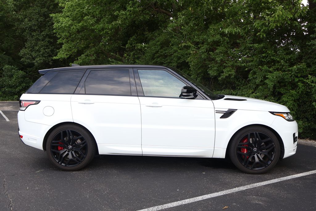 Thumbnail: 2017 Land Rover Range Rover Sport - 9