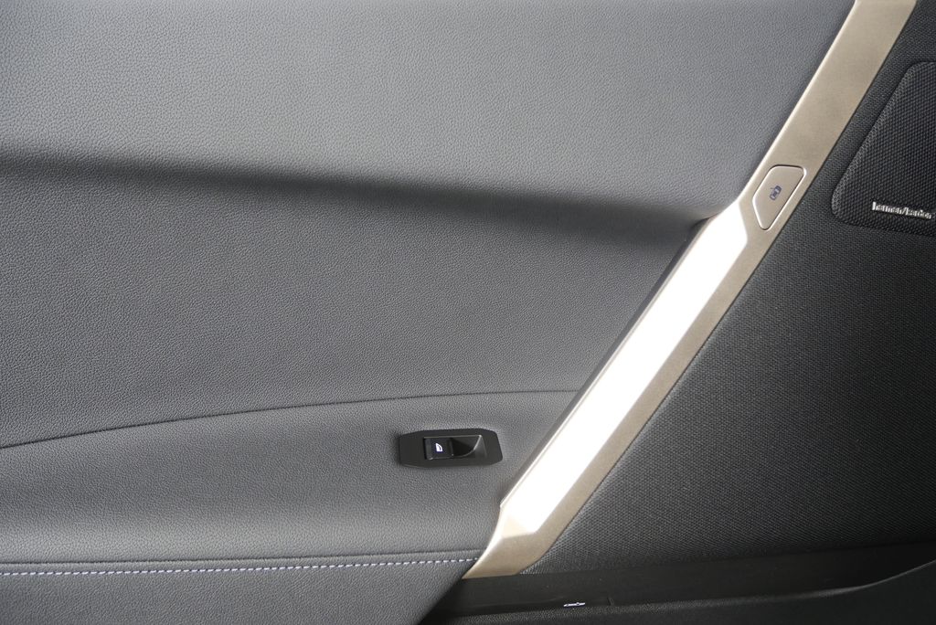 Thumbnail: 2026 BMW iX - 14