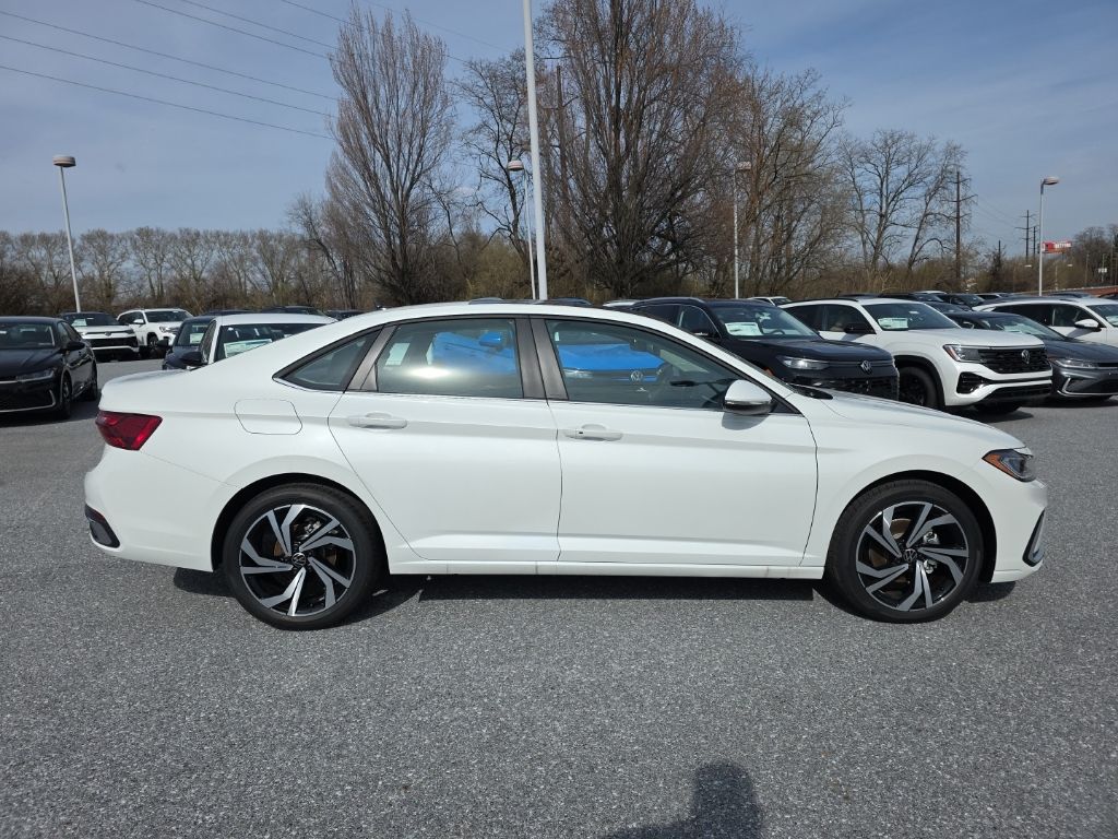2026 Volkswagen Jetta 1.5T SEL - 3