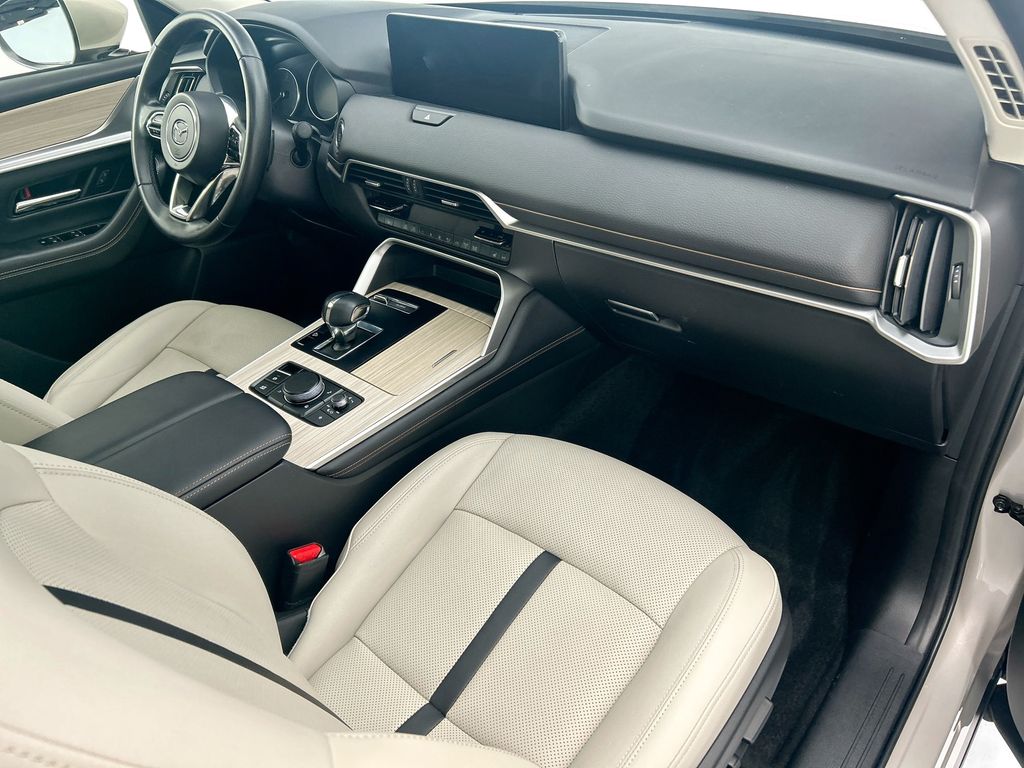 Thumbnail: 2025 Mazda CX-90 - 15