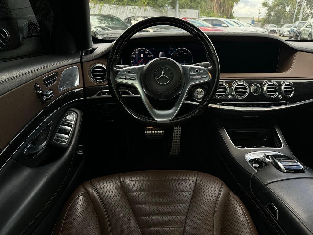 2018 Mercedes-Benz S-Class S 560 17