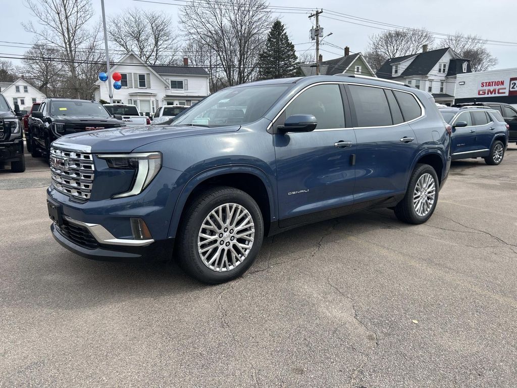 2026 GMC Acadia Denali AWD