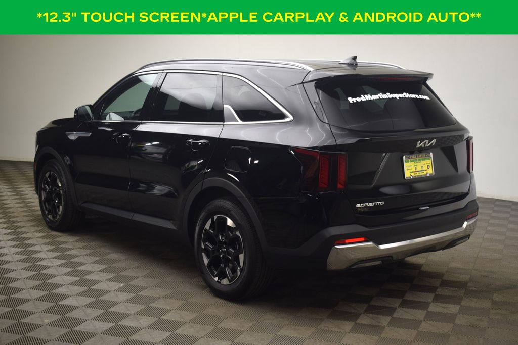 used 2024 Kia Sorento car, priced at $25,500