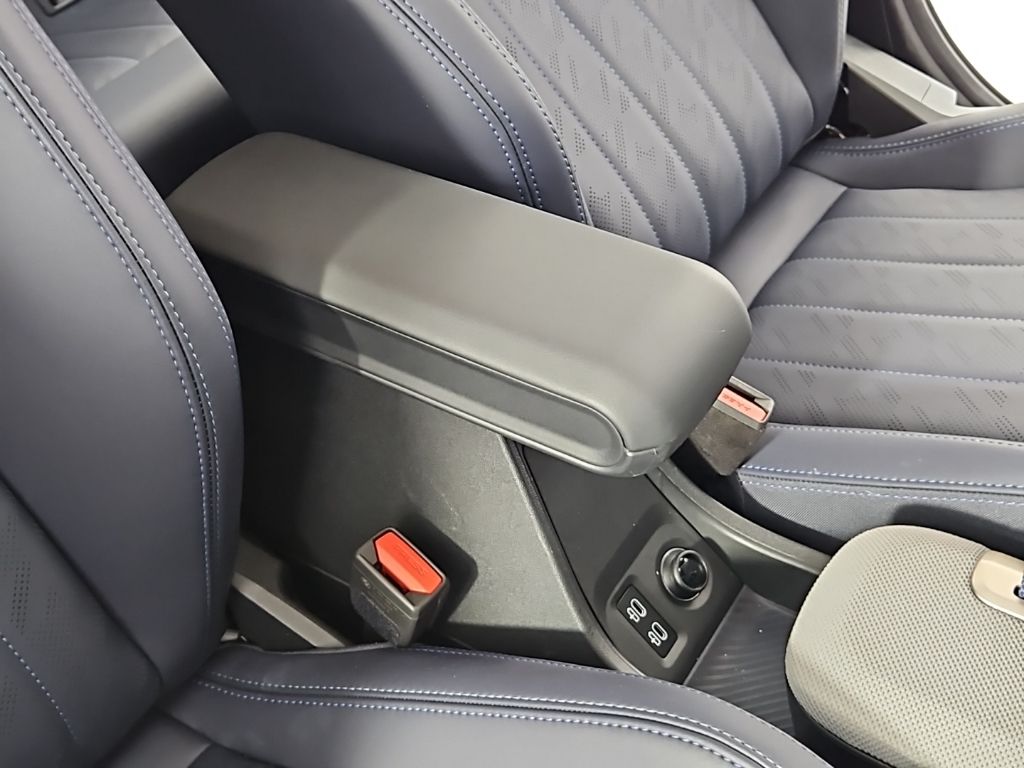 Thumbnail: 2025 MINI Cooper - 16