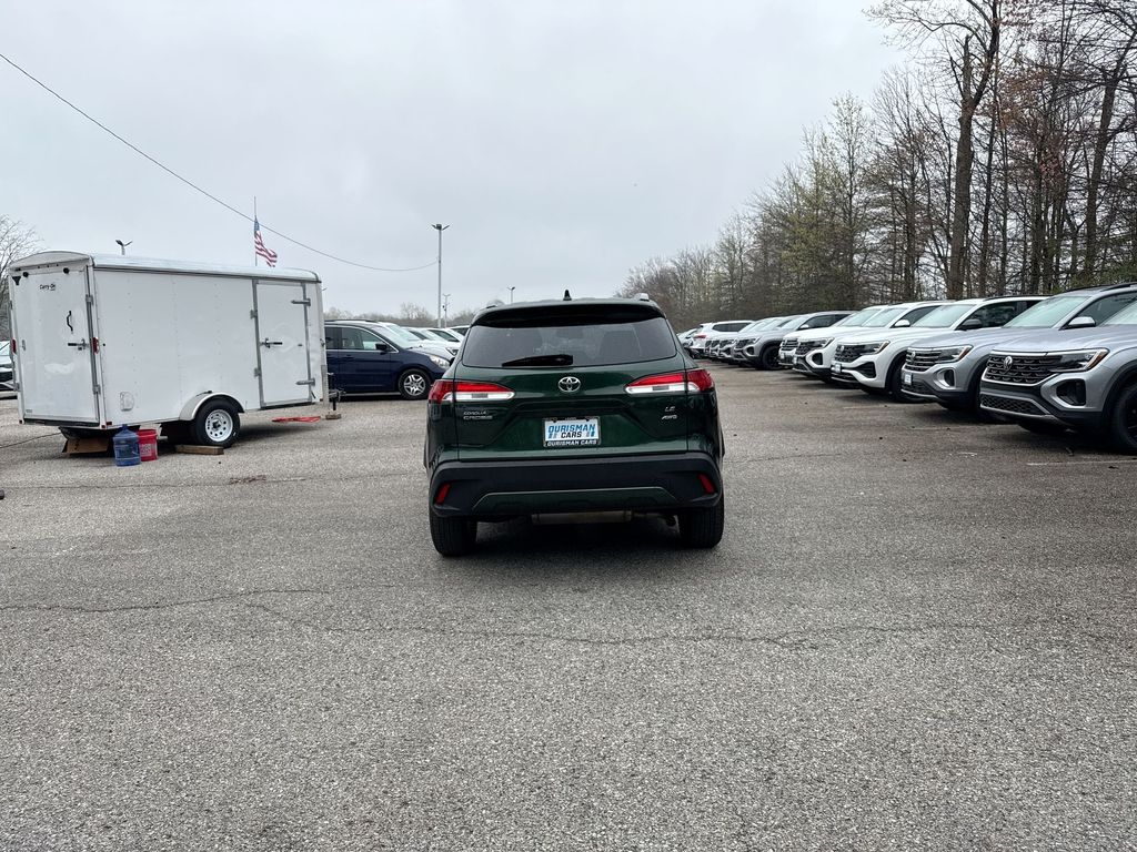 View vehicle photo 7