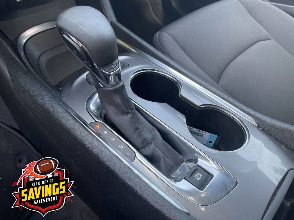 Used 2025 Chevrolet Malibu Sedan