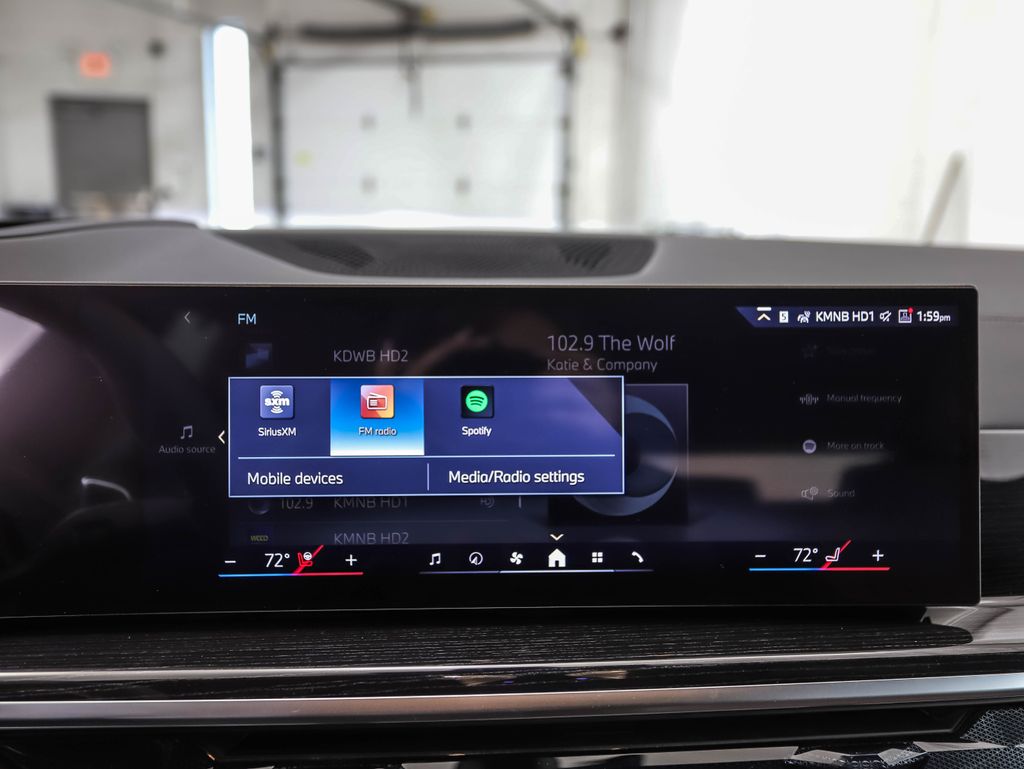 Thumbnail: 2026 BMW X5 - 17