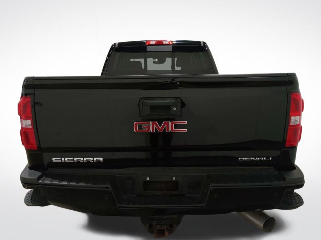 2018 GMC Sierra 2500HD Denali