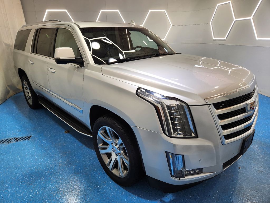 Radiant Silver Metallic 2015 Cadillac Escalade ESV Luxury 4WD SUV / Crossover Four-Wheel Drive 8-Speed Automatic