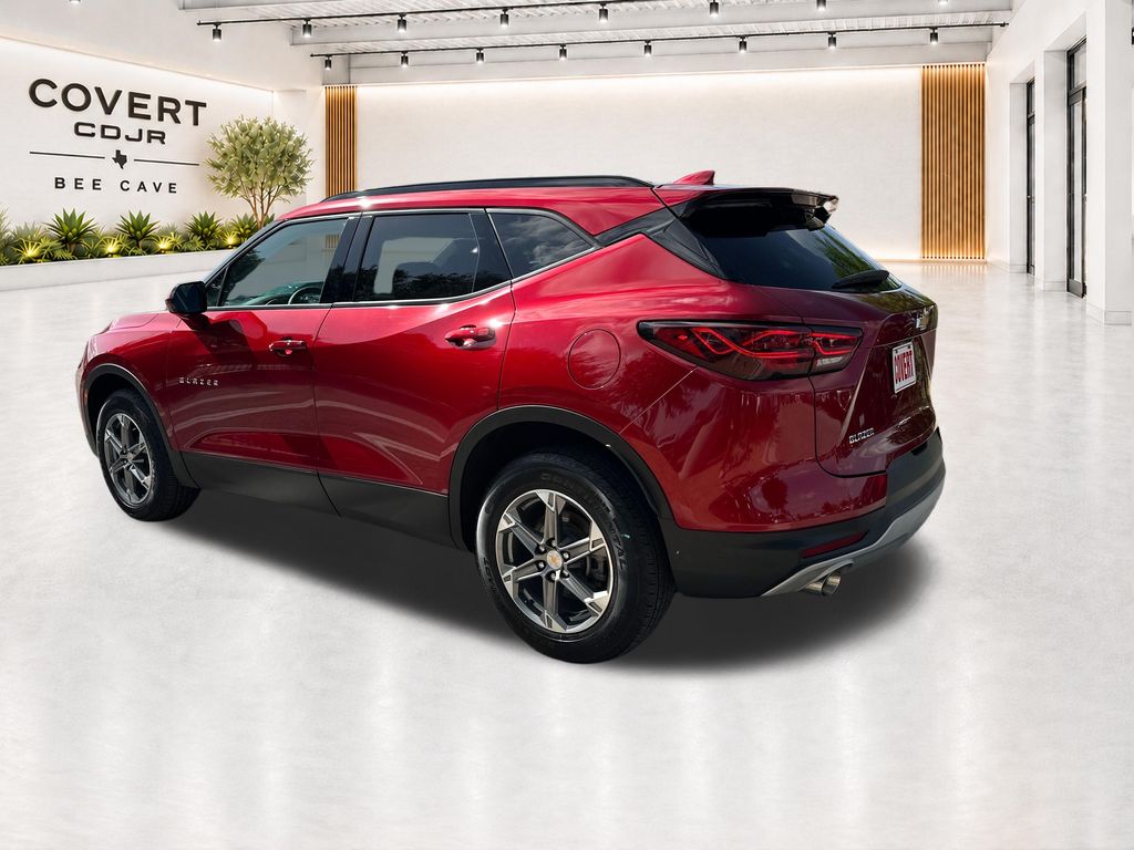 Used 2024 Red Chevrolet LT image 9