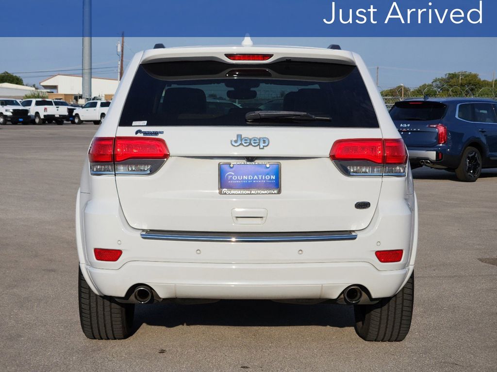 2017 Jeep Grand Cherokee Overland 6