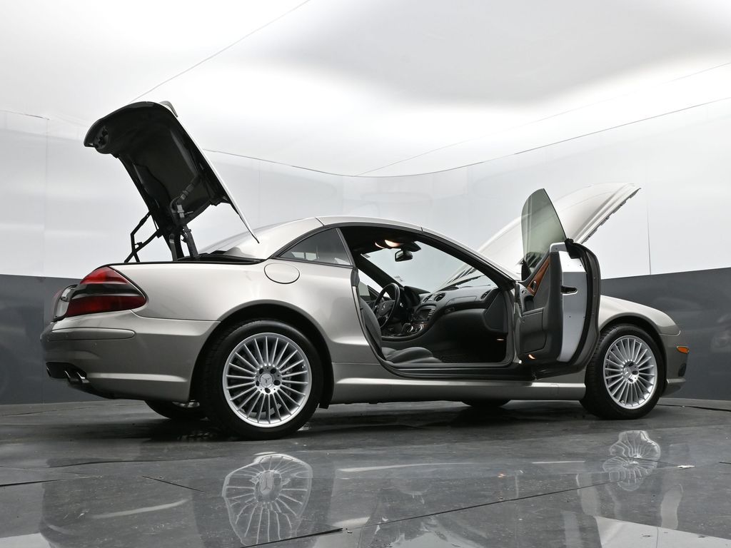 2006 Mercedes-Benz SL 55 AMG 