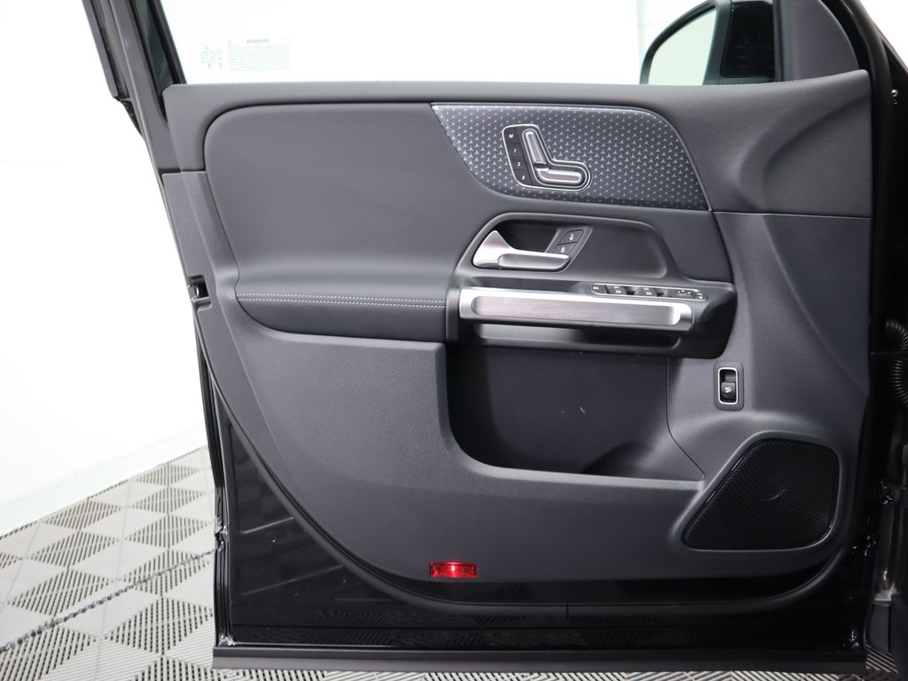 2024 Mercedes-Benz EQB 250+ 25