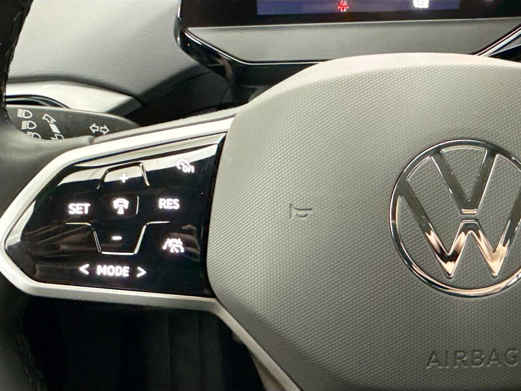 Thumbnail: 2024 Volkswagen ID.4 - 11
