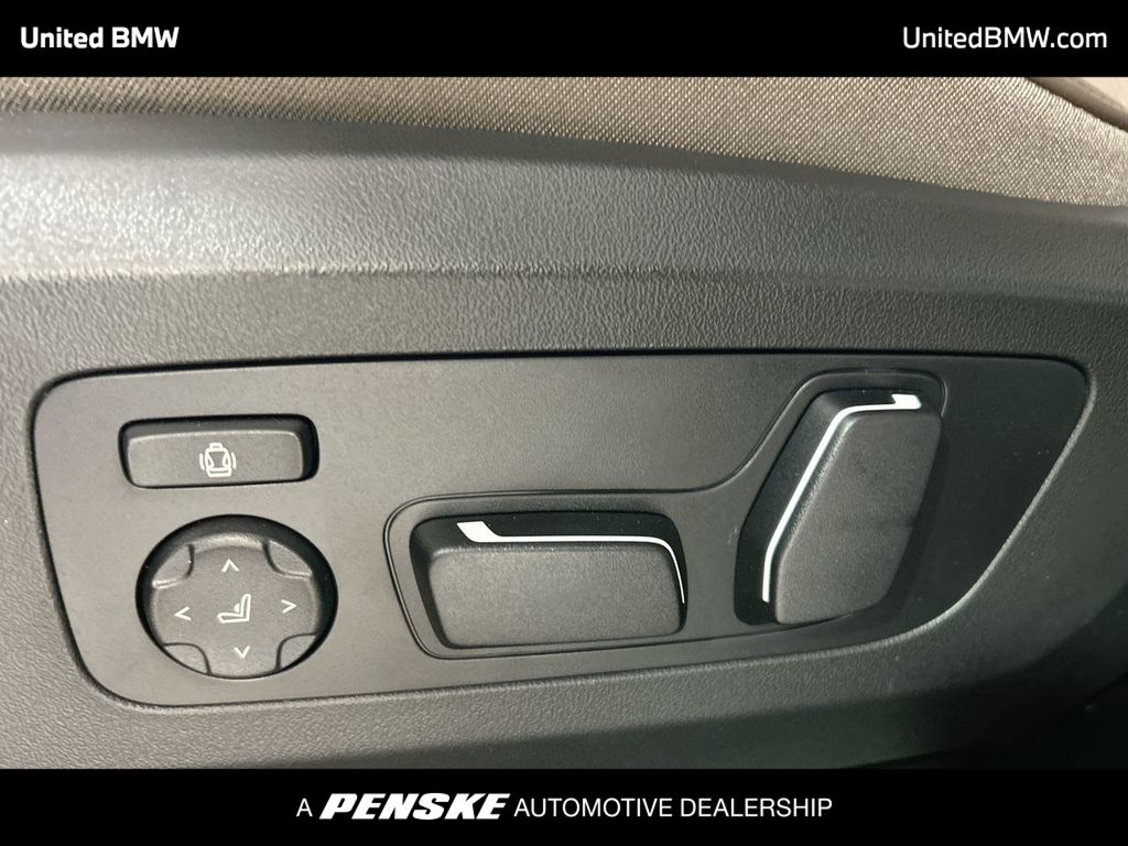 Thumbnail: 2026 BMW X3 - 12