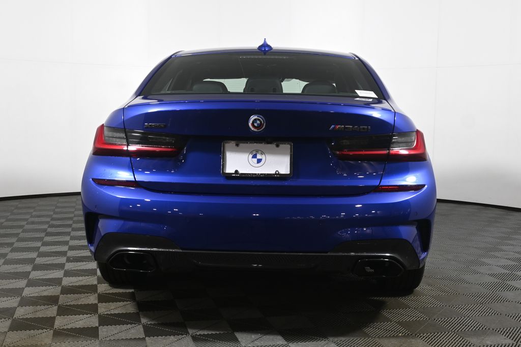 Thumbnail: 2022 BMW 3 Series - 6